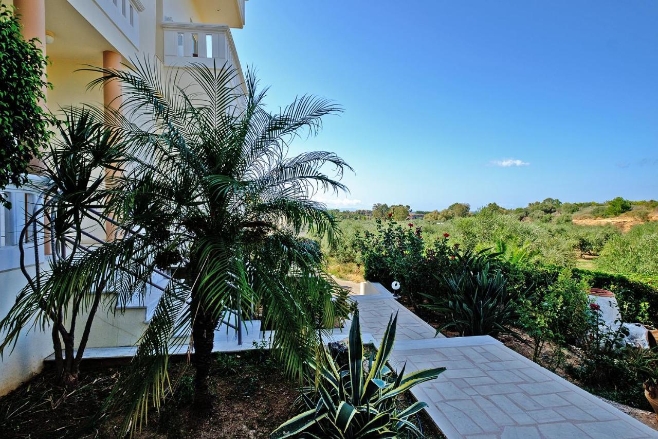 Poseidon Apartments Kato Daratso Exterior photo